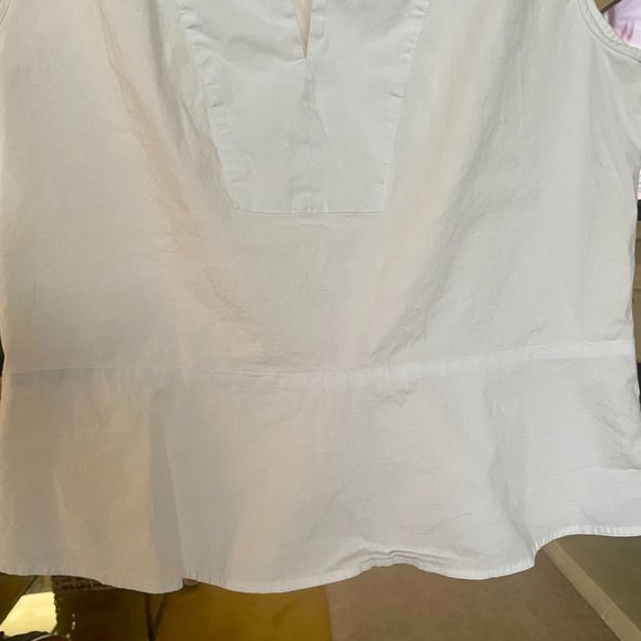 J CREW • SIZE SM BLOUSE • NEVER WORN • PERFECT WITH BLAZER/FOR WORK - Picture 5 of 7